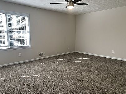 4th image of 39 Burnt Creek Ct