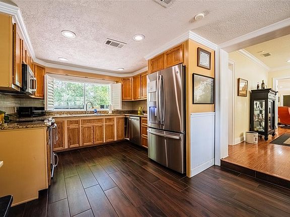 3rd image of 2804 NEVADA ROAD