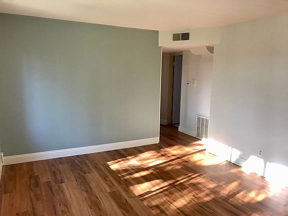 Gorgeous light, throughout the condominium. Corner unit, feels spacious, with great views.