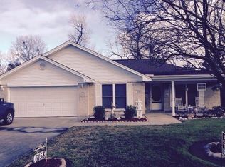 6158 Adams St, Groves, TX 77619