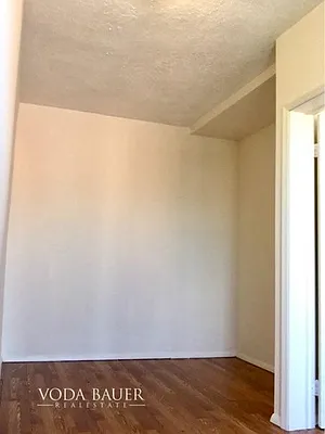 Rented by Voda Bauer Real Estate | media 14