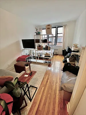 Rented by Douglas Elliman | media 5