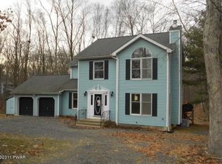 3149 Dunchurch Dr, Bushkill, PA 18324