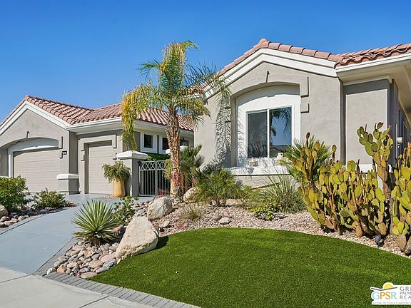 2nd image of 78220 Gray Hawk Dr