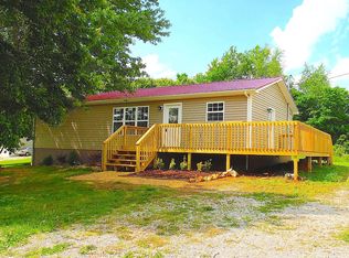 230 Penny Ln, Sparta, TN 38583