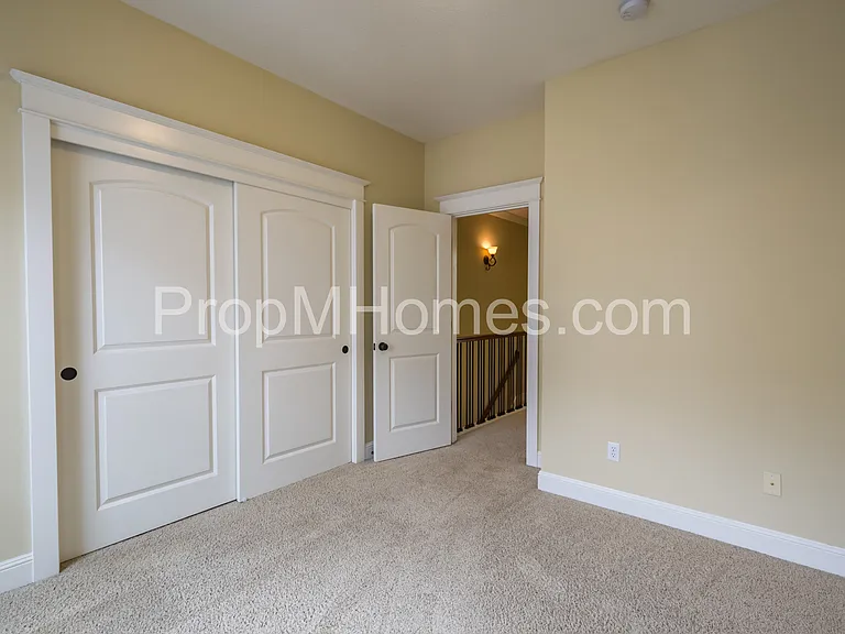 5135 N Williams Ave — Photo 15