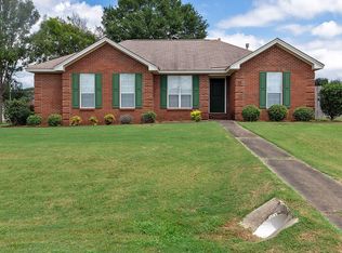 72 Cattail Curv, Millbrook, AL 36054