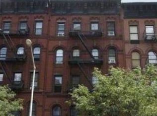 304 E 50th St APT 3B, New York, NY 10022