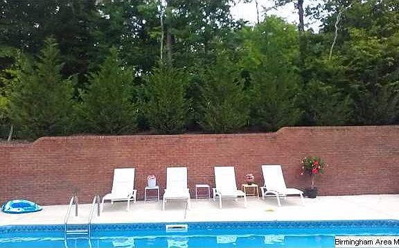 2nd image of 5732 Woodland Trl