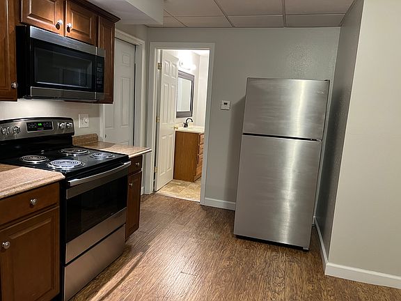 4th image of 37 South St #1