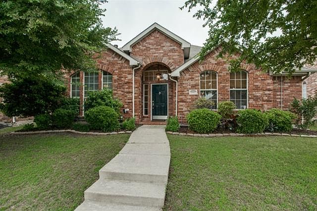 1st image of 5917 Blue Spruce Ln