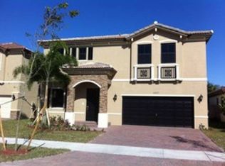 22617 SW 105th Ave, Miami, FL 33190