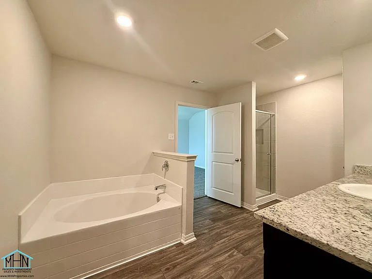 2927 Gastonian Ml — Photo 8
