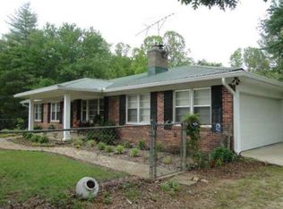 875 Chattooga Ridge Rd, Mountain Rest, SC 29664