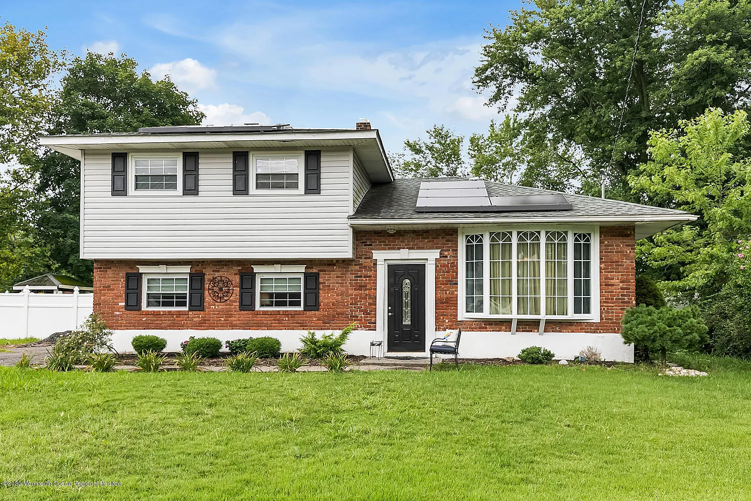 30 Roberta Dr photo 1