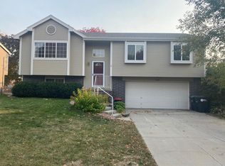 16421 Adams St, Omaha, NE 68135