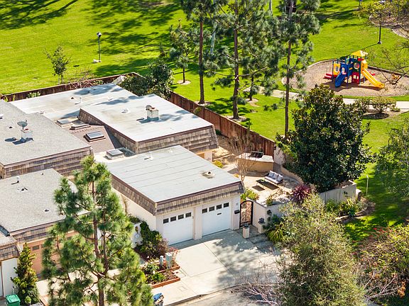 2nd image of 12 Rockrose Way