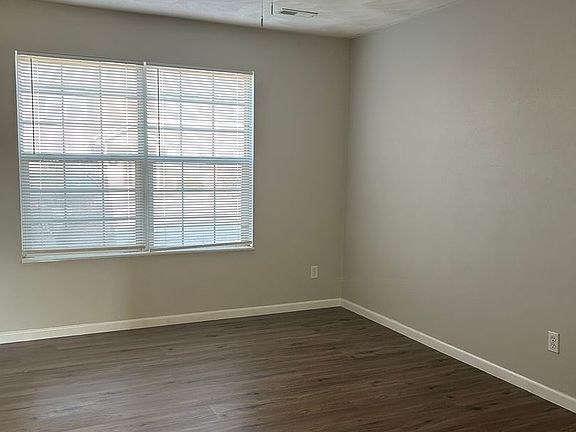 2nd image of 569 Ponderosa Ave