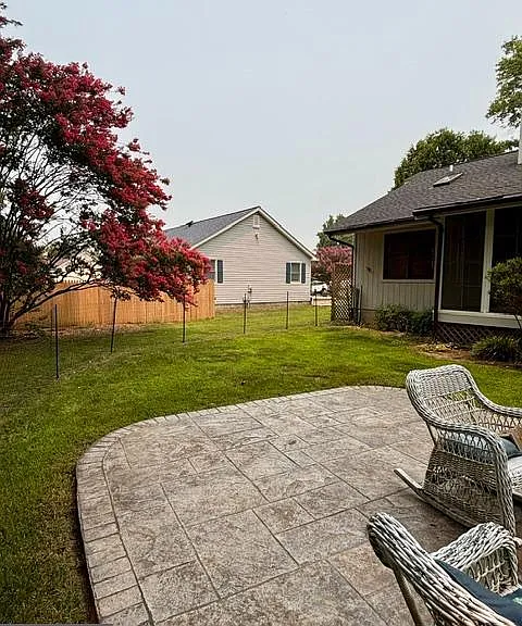 16 Colgate Dr — Photo 32