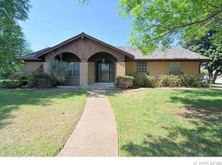 920 W Oakland St, Broken Arrow, OK 74012