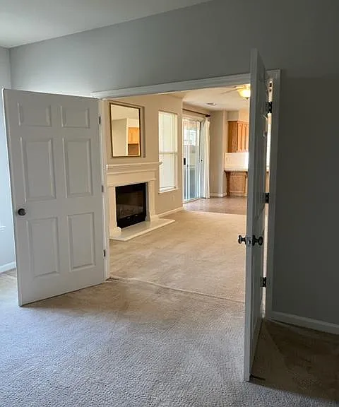 729 Wynyard Cir — Photo 13