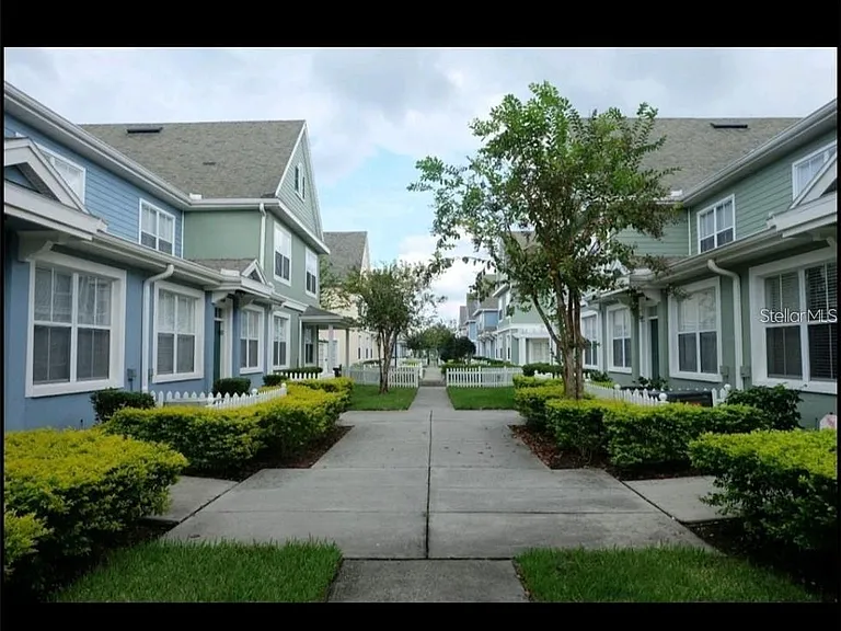 4015 Venetian Bay Dr #103 — Photo 3
