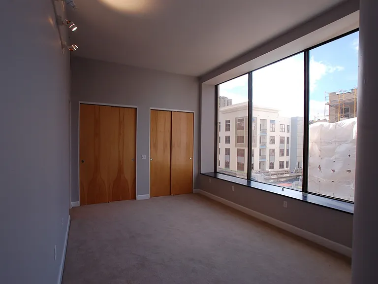 106 N High St #401 — Photo 17