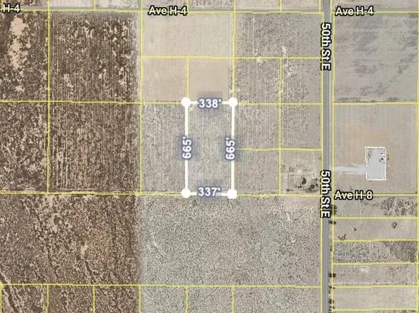 Vic Ave #H8-48, Lancaster, CA 93535