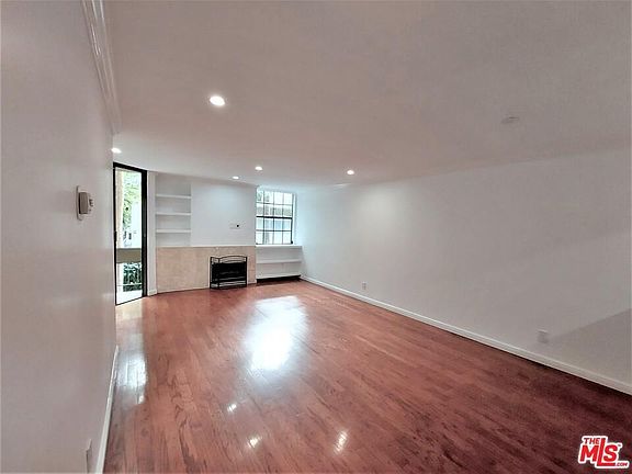4th image of 2533 Antonio Dr