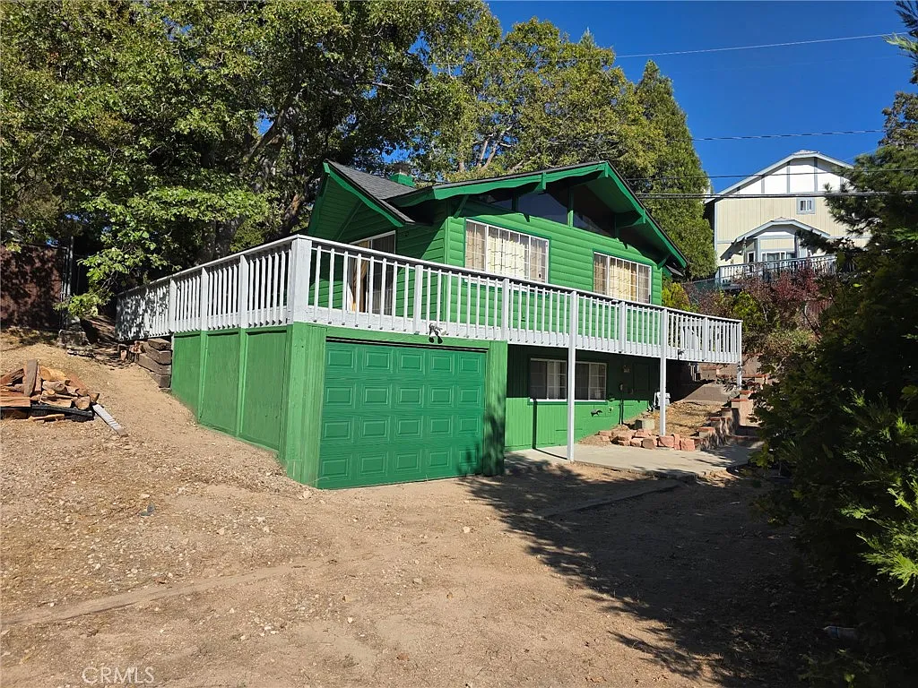 2 bed, 768 sqft, $1,700 — Photo 1