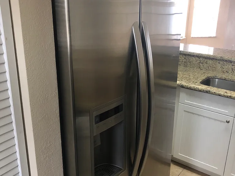 444 Bouchelle Dr #201 — Photo 6