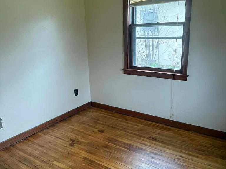 124 Lester St #124 — Photo 12