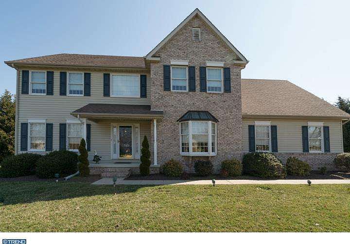1st image of 164 Bakerfield Dr