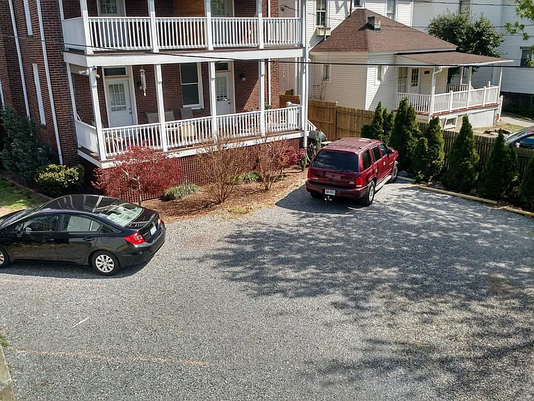 444 Elm Ave SW — Photo 31