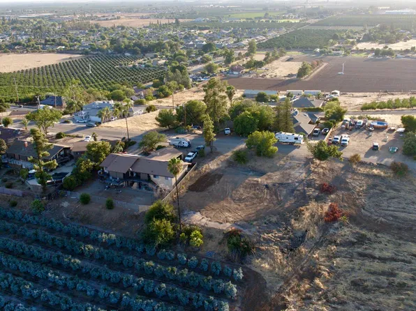 1416 Hillcrest Drive, Lindsay, CA 93247