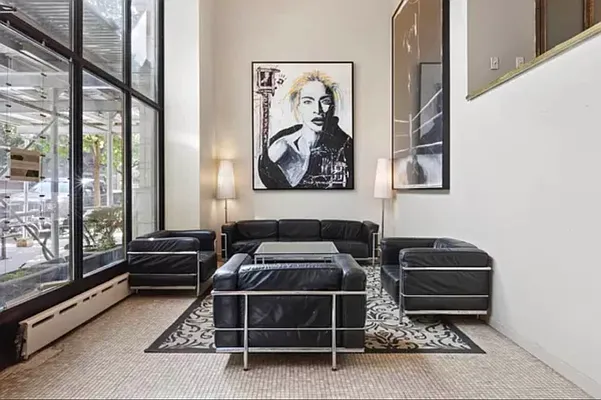 Rented by The Downtown LLC | media 21