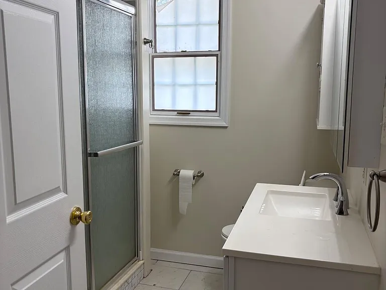 39534 Potomac Ave — Photo 9