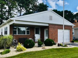 9 Davenport Rd W, Toms River, NJ 08757