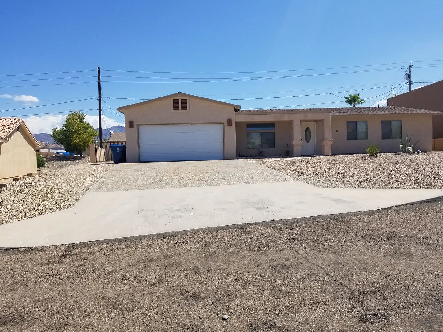 Avail Winter 2026-2027 Furnished Pool & Spa Home — Photo 1