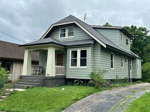 2nd image of 4743 Hart Ave