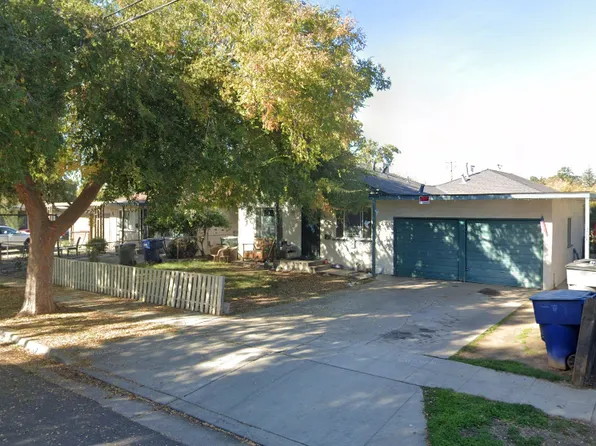1525 E Lansing Way #1525, Fresno, CA 93704