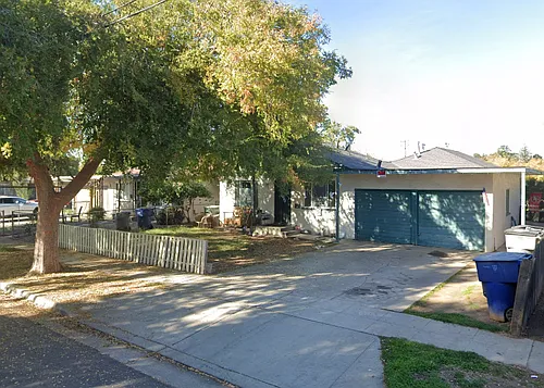 1525 E Lansing Way #1525 Photo 1
