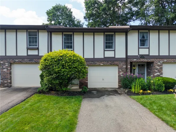 2352 Big Rock Rd, Allison Park, PA 15101
