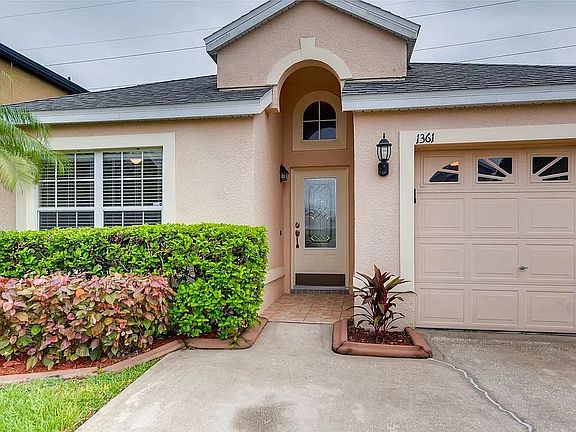 4th image of 1361 Carey Glen Cir