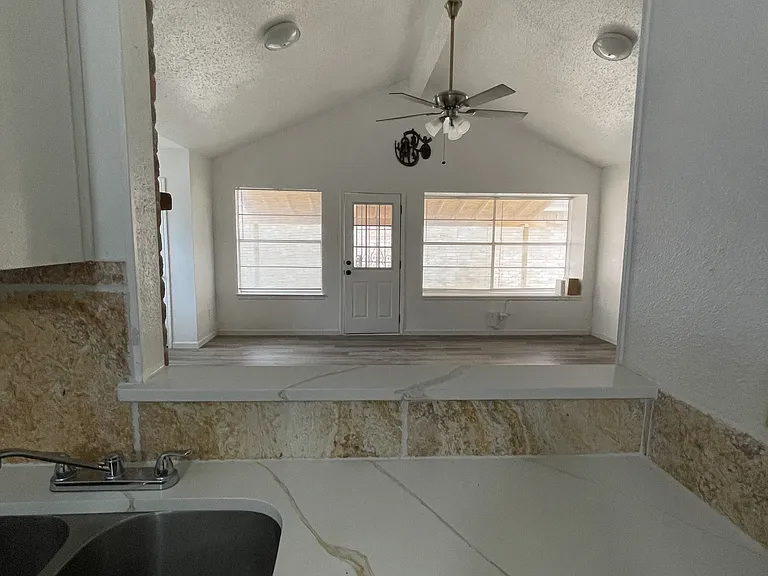 2730 Mud Lake Dr — Photo 23