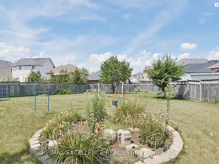24 Hayloft Ct #UPPER — Photo 26