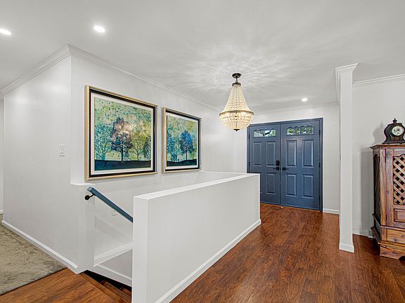5th image of 113 Oakwood Rd