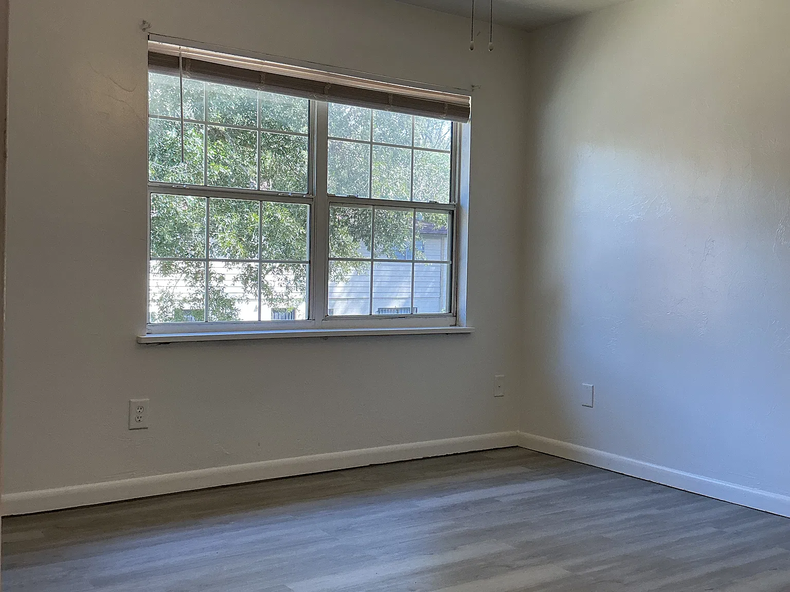 2 bed, 1.5 bath, 1088 sqft, $1,250 — Photo 3