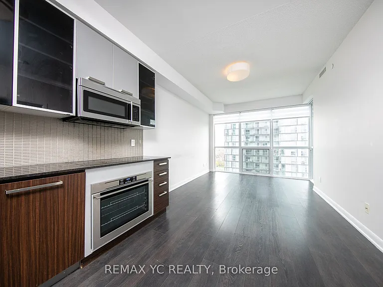 5168 Yonge St #2708 — Photo 3