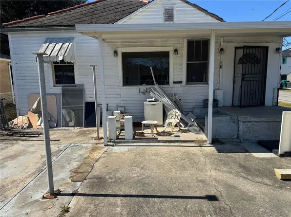 1212 Claiborne Dr, New Orleans, LA 70121